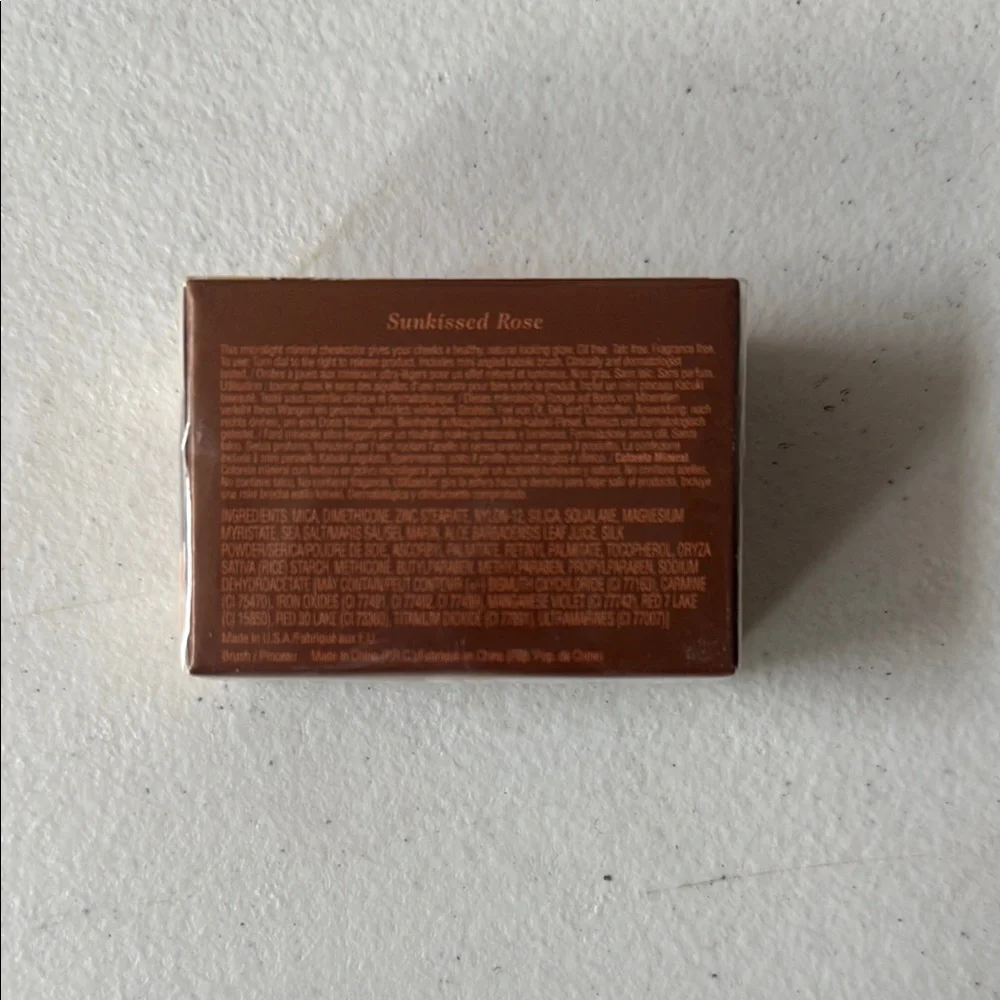 NEW Elizabeth Arden Pure Finish Mineral Cheekcolor 